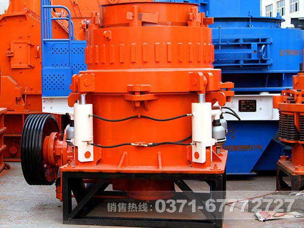 流紋巖全套加工破碎、制砂設(shè)備都是啥