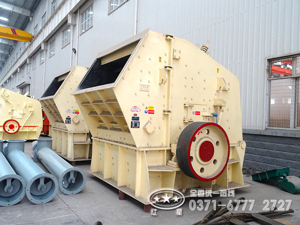 反擊破碎機(jī)與鄂破機(jī)在生產(chǎn)線(xiàn)上的應(yīng)用