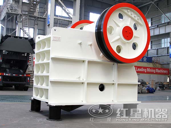 移動式破碎機(jī)與傳統(tǒng)破碎機(jī)相比好在哪里？