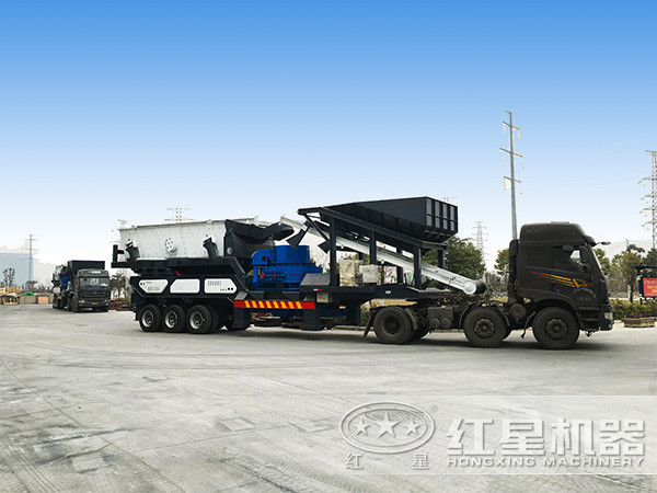 車(chē)載式移動(dòng)制砂機(jī)入駐云貴地區(qū)，拉動(dòng)當(dāng)?shù)亟?jīng)濟(jì)發(fā)展