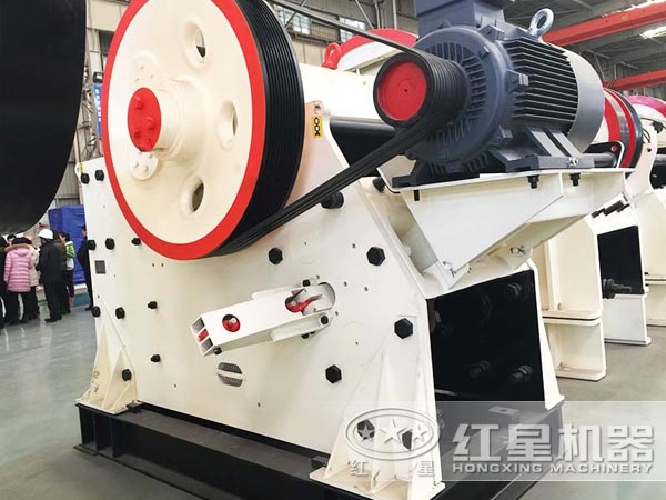 新一代CJ歐版顎式破碎機(jī)憑借高產(chǎn)、低耗迅速走紅市場