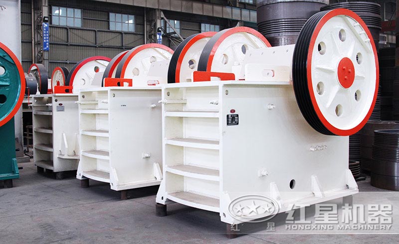 哪兒有小型石子破碎機(jī)？一套價(jià)錢是多少？