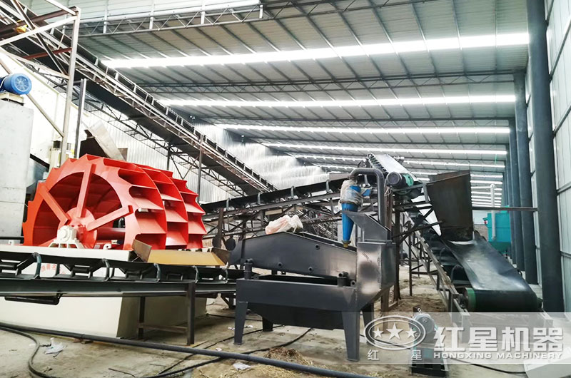 水洗沙機械多少錢一套？（內(nèi)有大型水洗沙機械工作視頻）