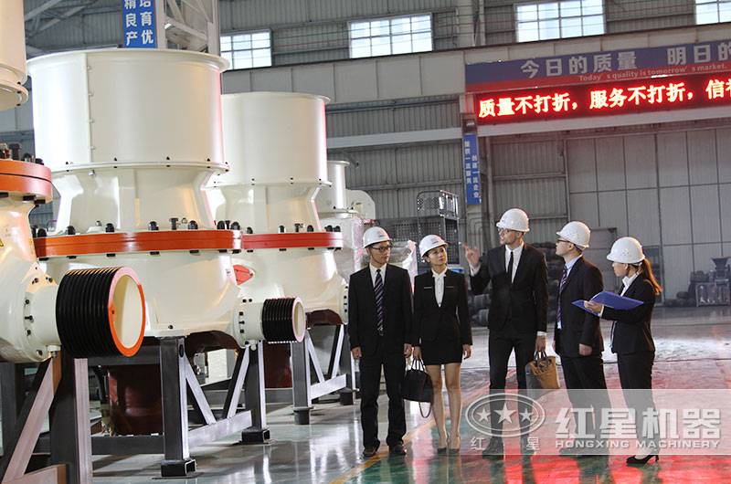 破碎機(jī)可以破碎硅鐵嗎？2020年硅鐵多少錢(qián)一噸
